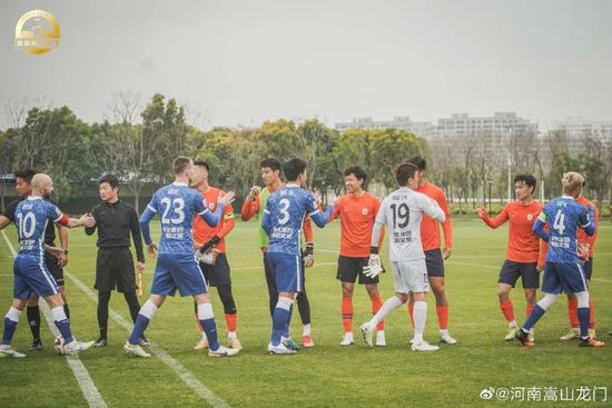 丝袜精品一区